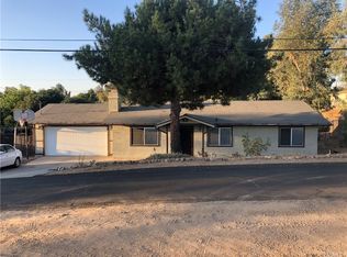 23820 Shreeder Pl, Canyon Lake, CA 92587