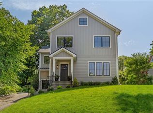 15 Hillside Pl, Rye, NY 10580