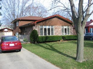 838 Lange St, Mundelein, IL
