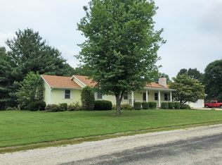 14368 E Shilo St, Effingham, IL 62401