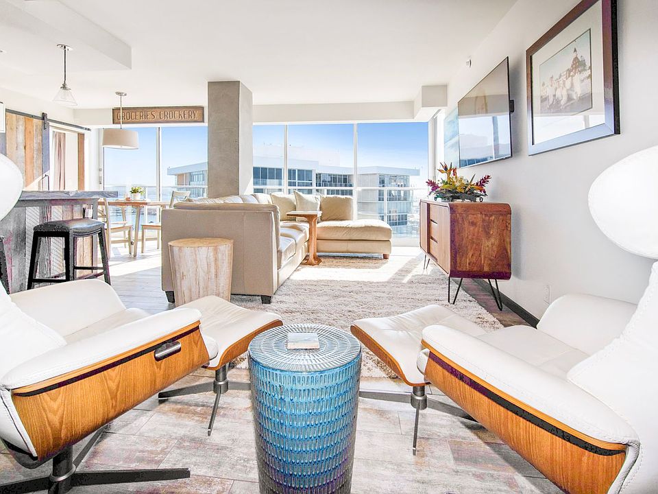 1st image of 1810 Avenida Del Mundo Unit 1509