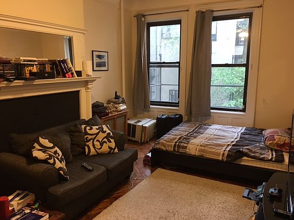 3rd image of 307 W 106th St APT 3RW