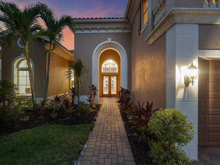 3381 Lago De Talavera — Photo 67