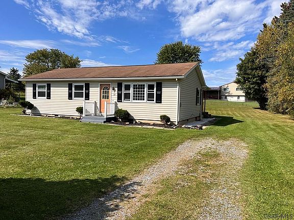 4th image of 387 Beautyline Dr