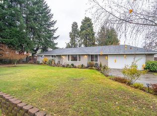 198 Maxwell Rd, Eugene, OR 97404