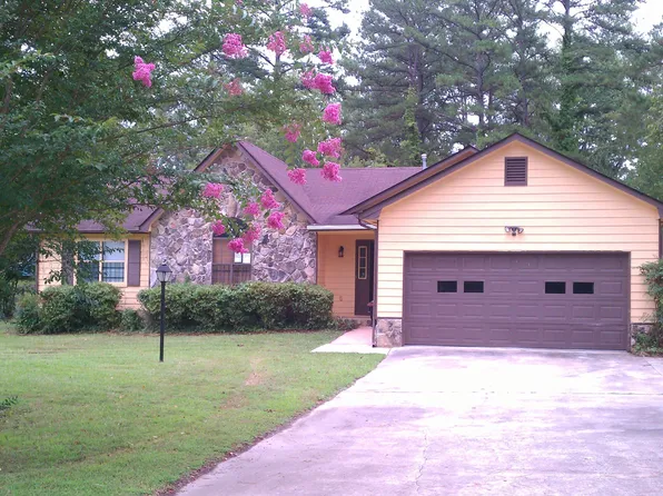 6885 Oswego Trl, Riverdale, GA 30296