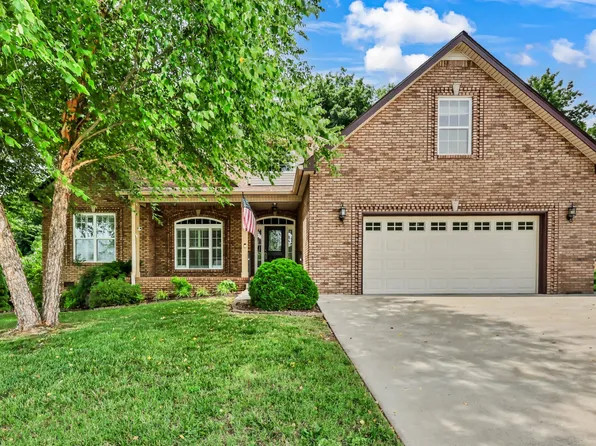 1790 Patricia Dr, Clarksville, TN 37040
