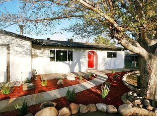 8355 5th Ave, Hesperia, CA 92345