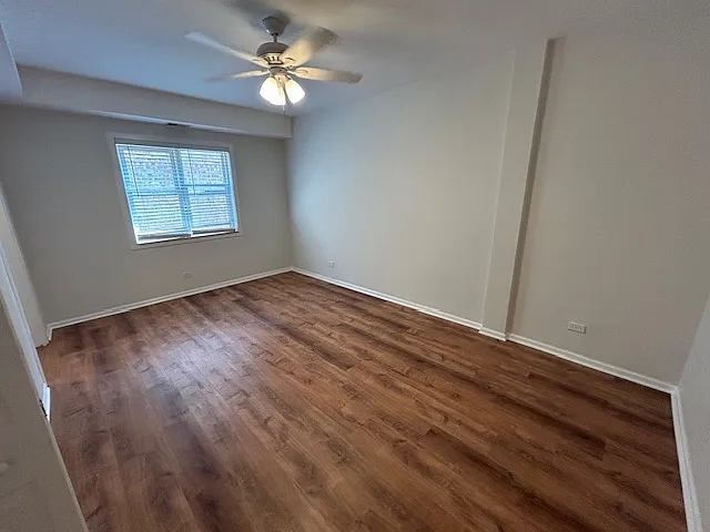 5206 S Harper Ave #105 — Photo 1
