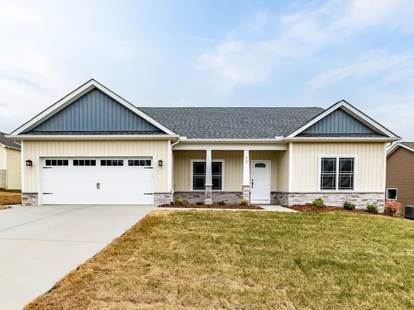 12 Alma Ann Ln, Waynesboro, VA 22980