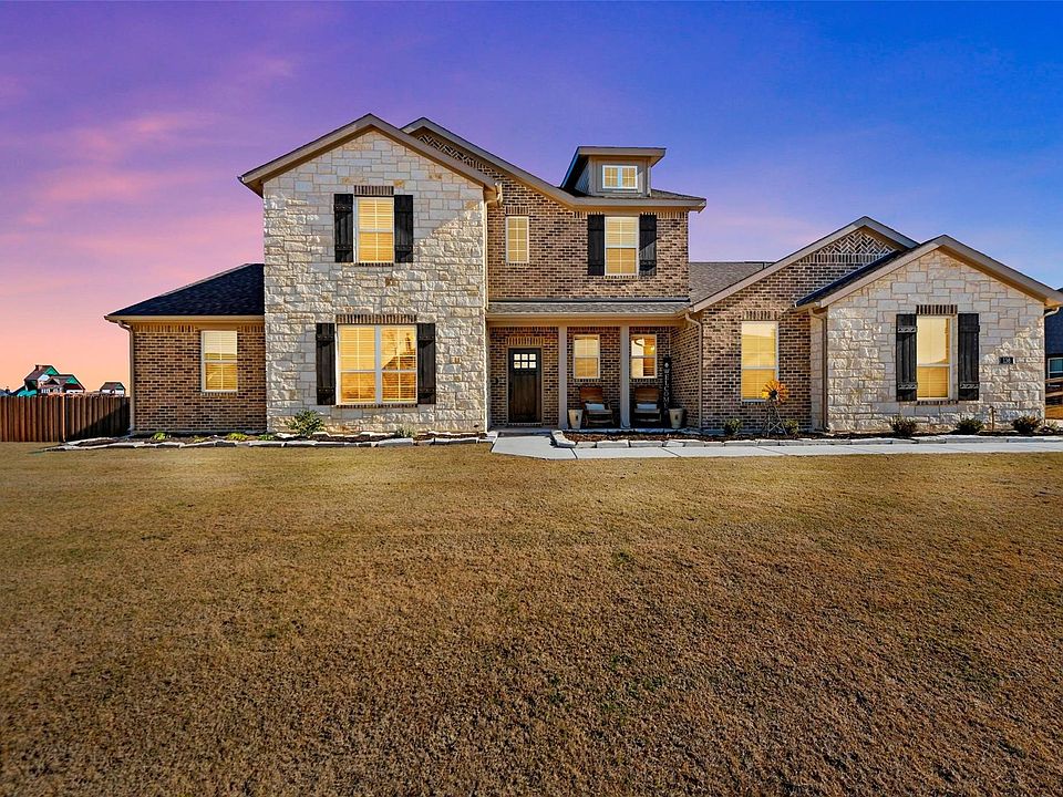1st image of 136 Meadow Vista Dr