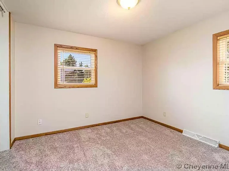 7202 Willshire Blvd — Photo 5