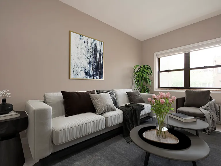 225 E 30th St #2R — Photo 1