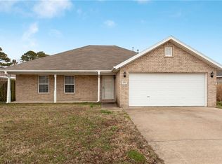 750 Applegate Ln, Lincoln, AR 72744