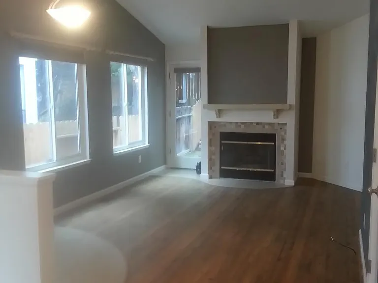 4385 Loreto Ln — Photo 17