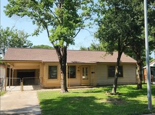 2004 6th St APT B, Galena Park, TX 77547