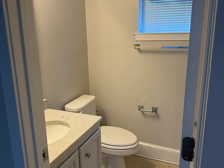 2028 Atherton Heights Ln — Photo 15