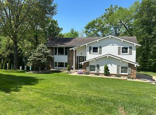 5115 Heritage Dr, Nashport, OH 43830