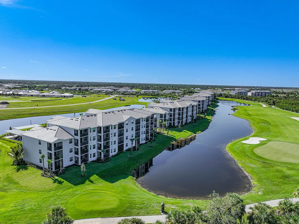 14091 Heritage Landing Blvd #115