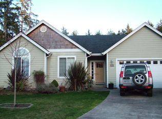 1120 Nautical Dr, Hammond, OR 97121