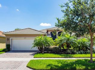 16223 Amethyst Key Dr, Wimauma, FL 33598