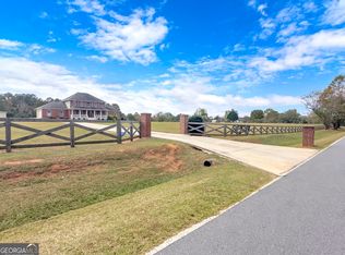 1307 McCollum Rd, Barnesville, GA 30204