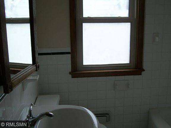 4th image of 169 Conver St