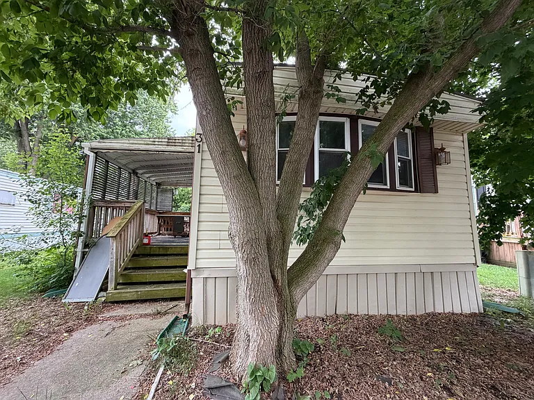 51 W Manor St #51B — Photo 15