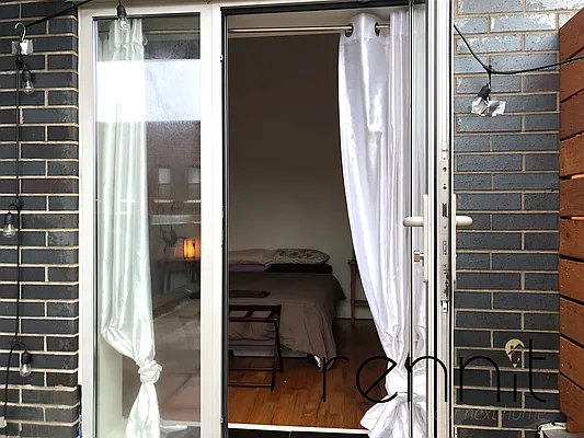 Rented by Rennit Inc. | media 24