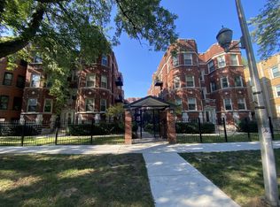 1334 W Greenleaf Ave APT 3C, Chicago, IL 60626
