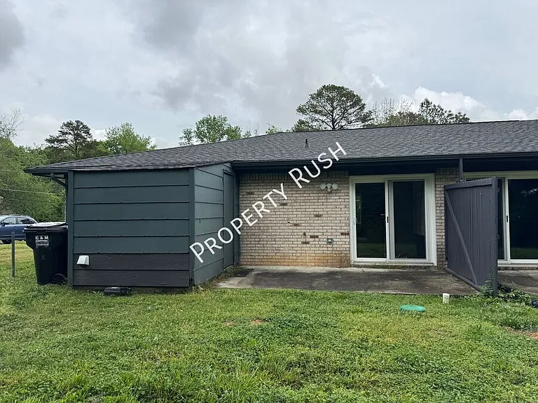 8740 Millard Lee Ln #8740 — Photo 20