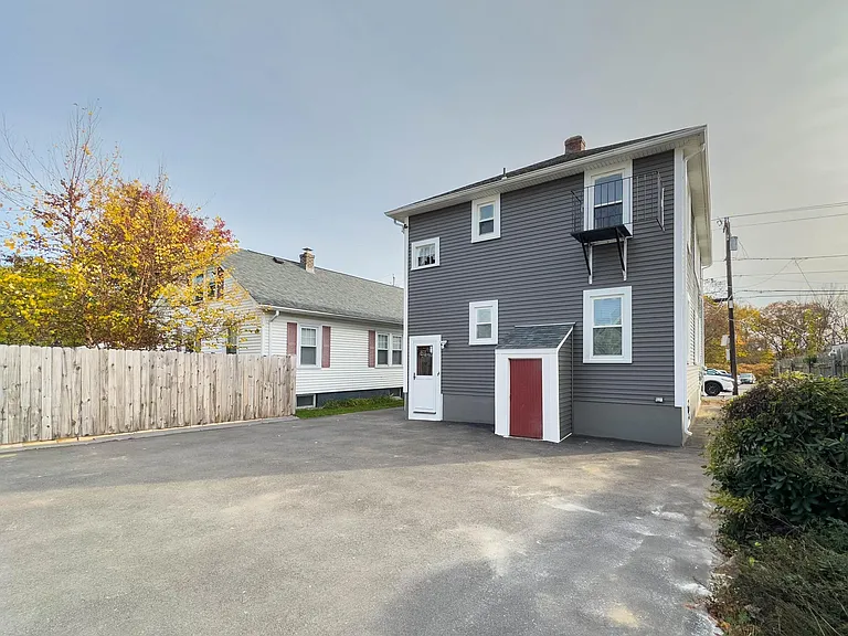 419 Maple Ave #1 — Photo 15