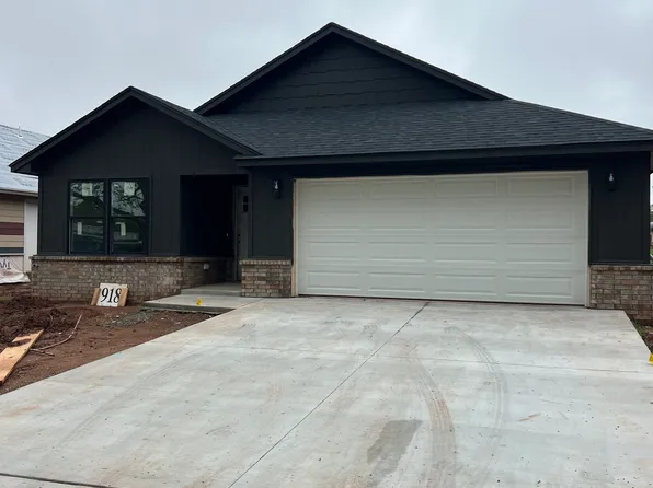918 N Lewis St, Stillwater, OK 74075