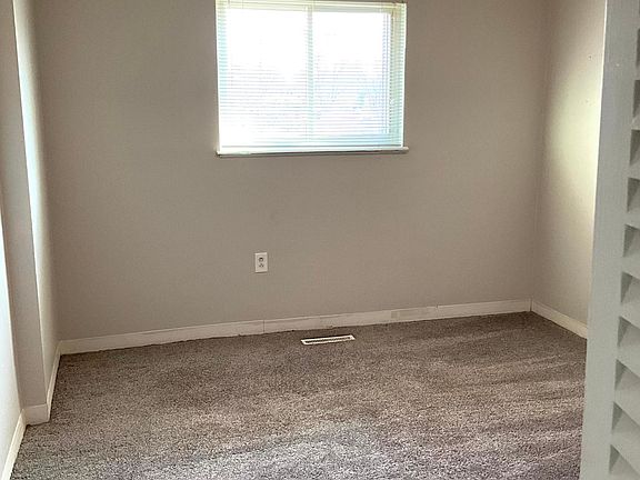 5th image of 38751 Lake Shore Blvd #310