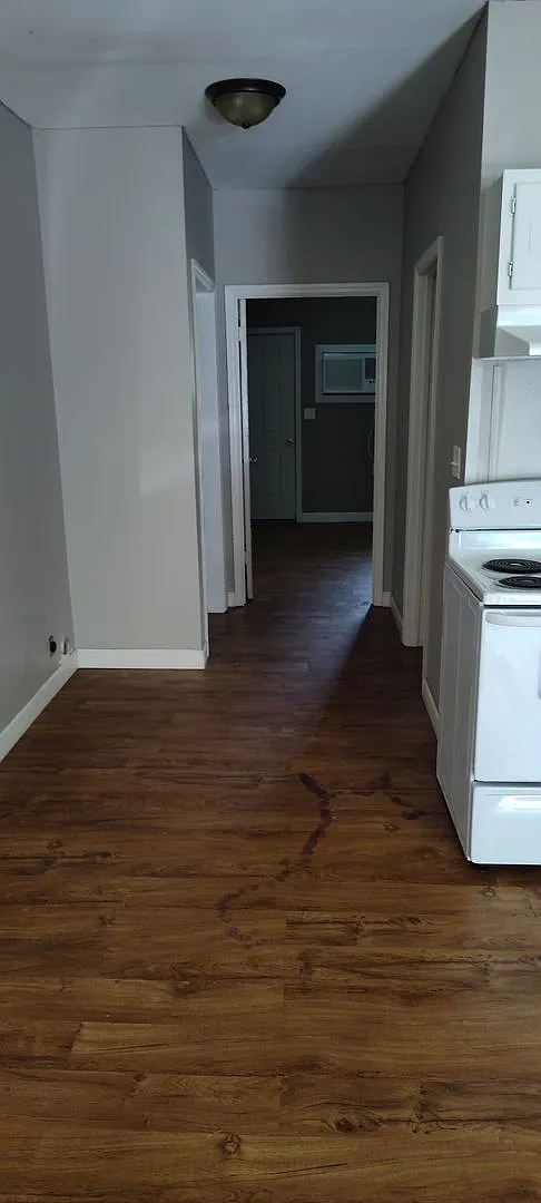 1 bed 1 bath in West Point — Photo 2
