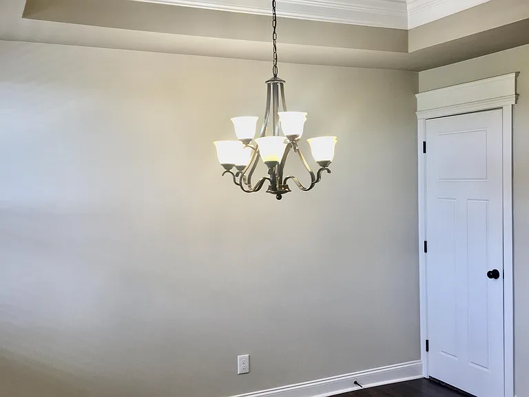 215 Capstone Dr — Photo 15
