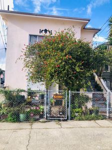 853 Willow St, Oakland, CA, 94607