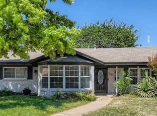 1315 Stevens Ridge Dr, Dallas, TX 75211