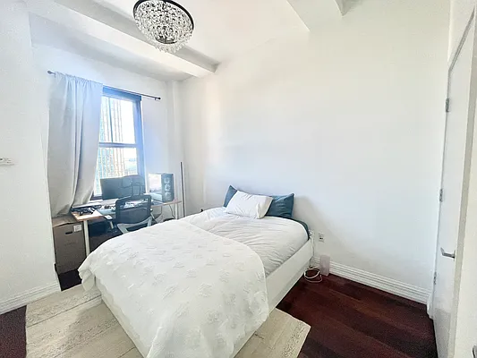 Rented by Compass | media 11