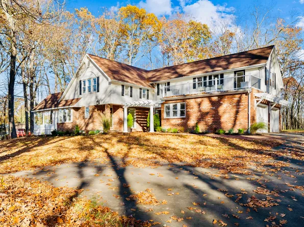 316 Strickland Street, Glastonbury, CT 06033