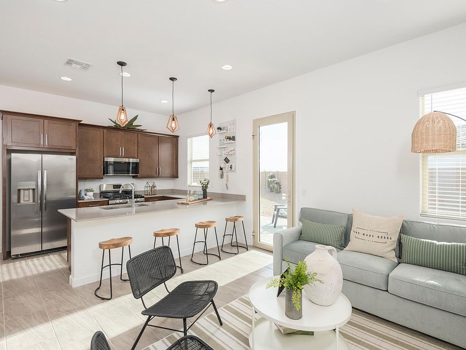 2nd image of 2931 Magadelena Dr #2