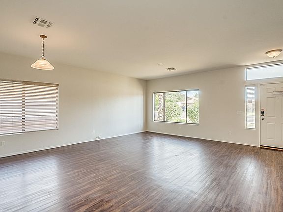 3rd image of 4572 E Barbarita Ct