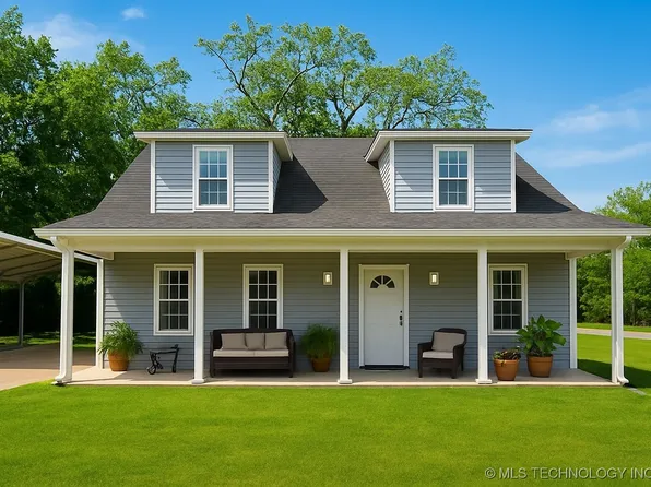 304 S Blackstone St, Vian, OK 74962