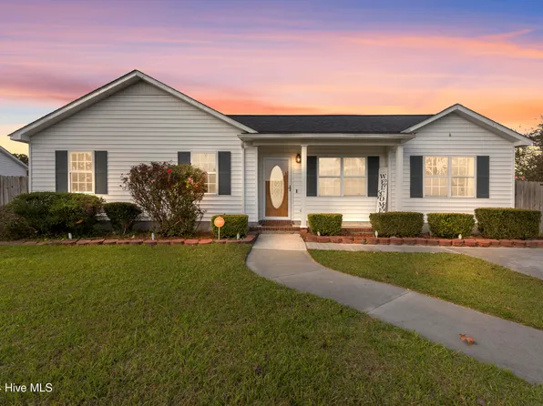 512 Emily Loop, Jacksonville, NC 28540