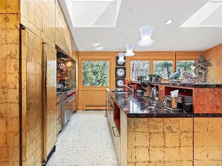 38 Cumberland Ave — Photo 6