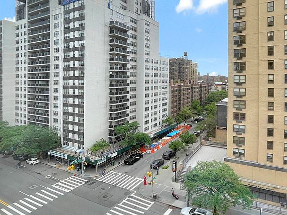 4th image of 150 E 18th St APT 5O
