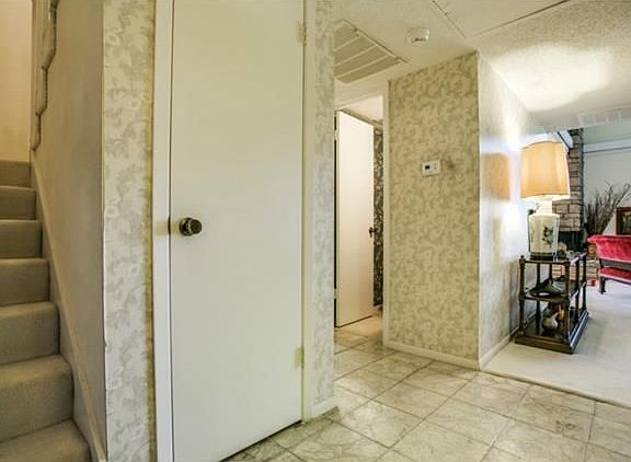 5th image of 2968 Buttonwood Dr