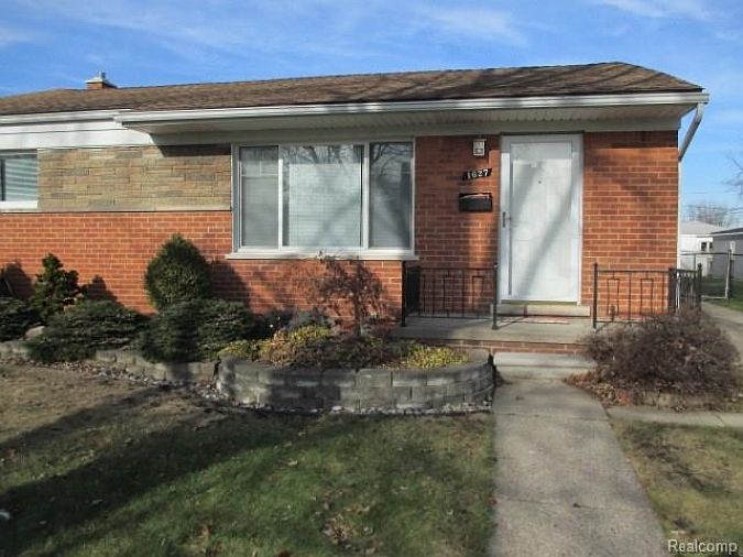 1627 Connie Ave, Madison Heights, MI 48071 | Zillow