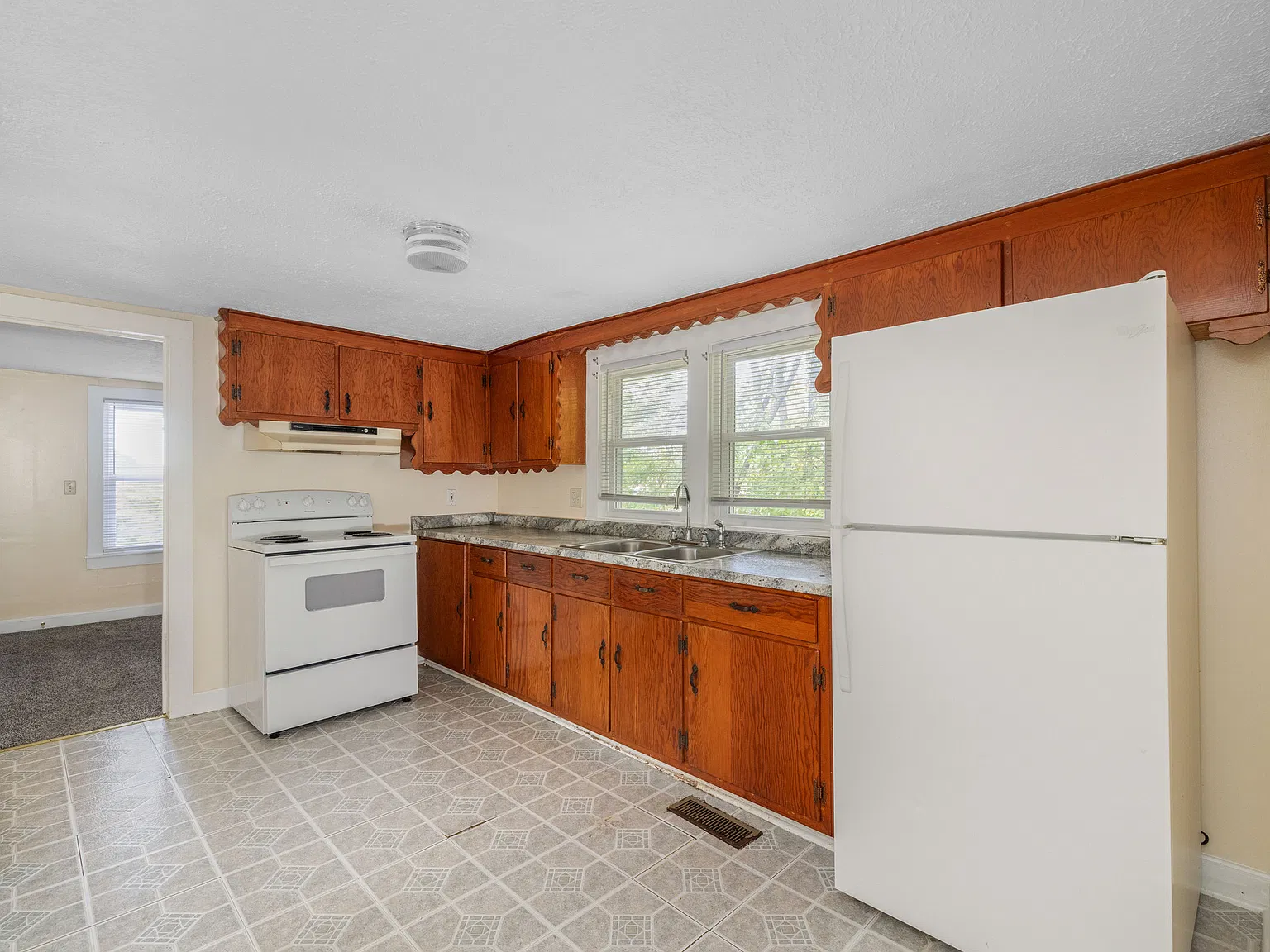 612 Orleans Street - 1 — Photo 3