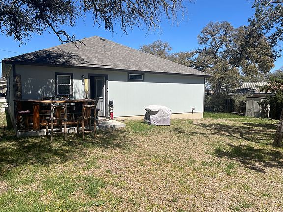 2nd image of 146 Rocky Point Dr